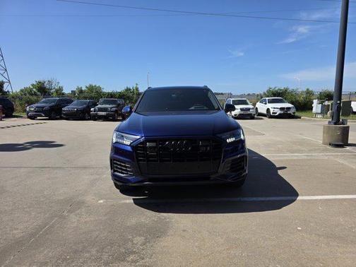 2021 Audi Q7 55 Prestige