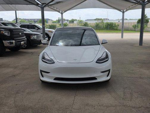 Pearl White Multi-Coat 2021 Tesla Model 3 Long Range