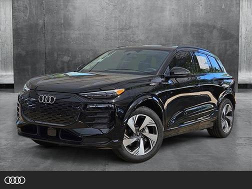 2025 Audi Q6 e-tron Premium Plus quattro