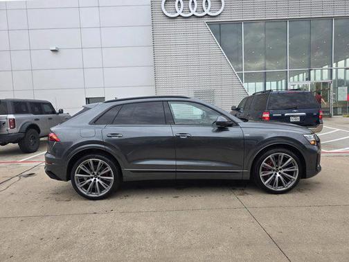 2026 Audi Q8 55 Prestige