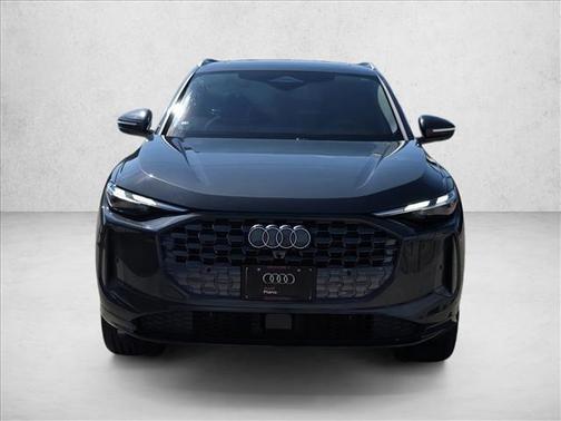 2025 Audi Q5 Premium