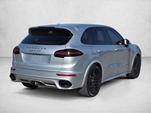 2016 Porsche Cayenne GTS