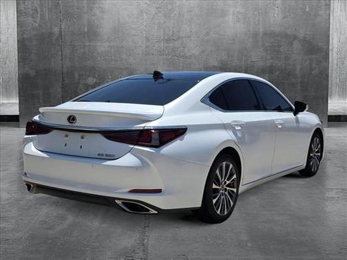 2021 Lexus ES 350 Base