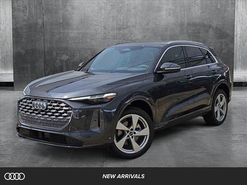 2025 Audi Q5 Premium Plus