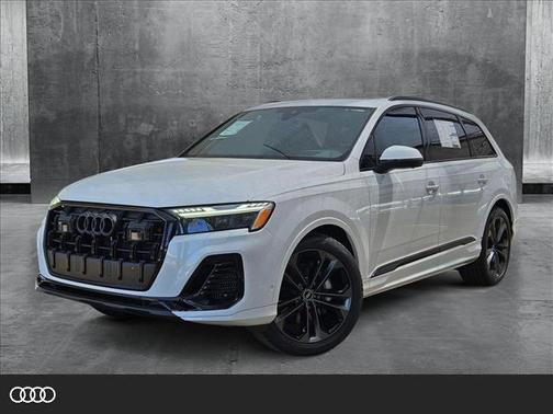 2025 Audi Q7 55 Prestige