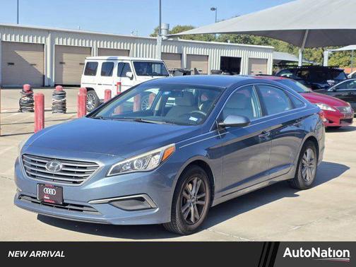 2016 Hyundai SONATA SE