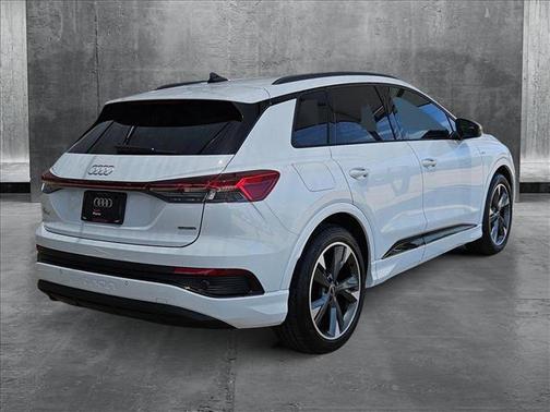2024 Audi Q4 e-tron Premium 55 quattro