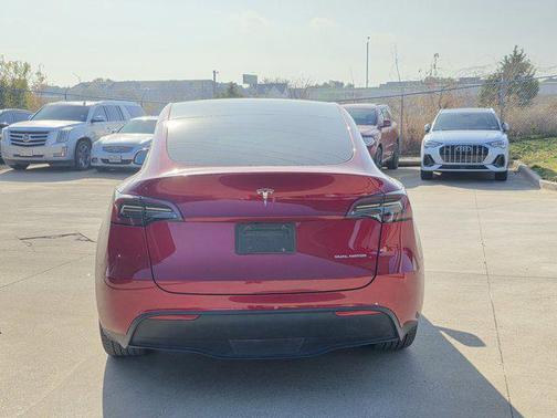 2024 Tesla Model Y Long Range Dual Motor All-Wheel Drive