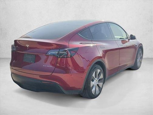 2024 Tesla Model Y Long Range Dual Motor All-Wheel Drive