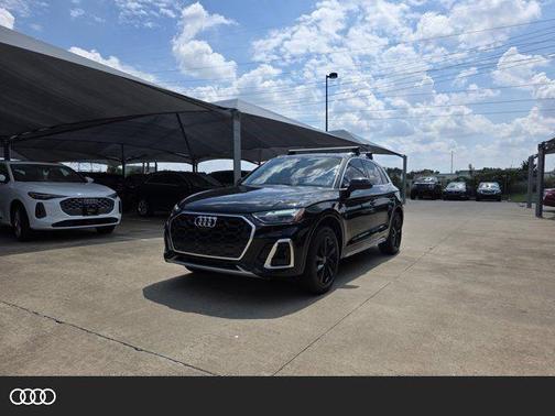 2023 Audi Q5 45 S line Premium Plus