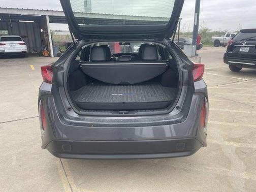 2022 Toyota Prius Prime XLE