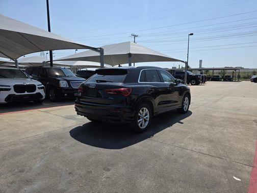 2023 Audi Q3 Premium 45 TFSI S line quattro Tiptronic