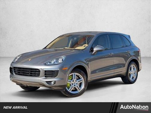 2016 Porsche Cayenne Cayenne S E-Hybrid