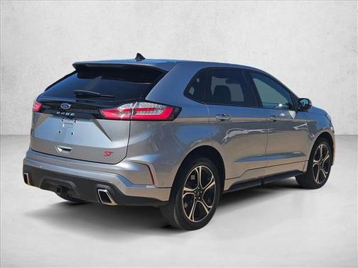 2022 Ford Edge ST