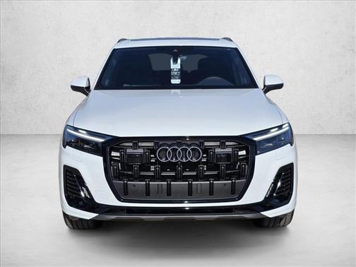 2026 Audi Q7 55 Premium Plus
