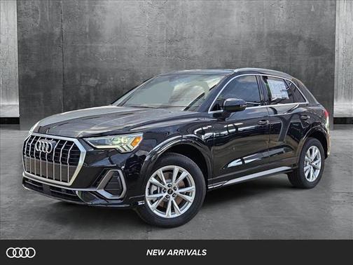 2025 Audi Q3 Premium 45 TFSI S line quattro Tiptronic