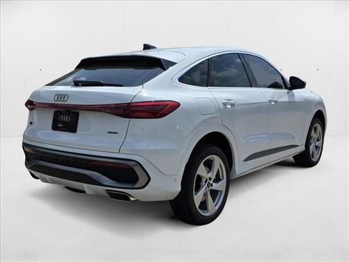 2025 Audi Q5 Sportback Premium Plus