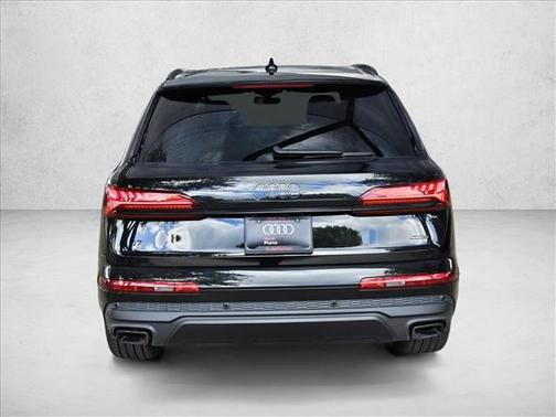 Mythos Black Metallic 2026 Audi Q7 45 Premium Plus