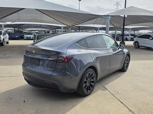 2023 Tesla Model Y Long Range Dual Motor All-Wheel Drive