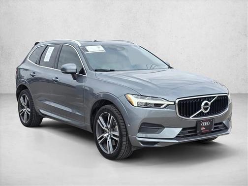 2018 Volvo XC60 T6 Momentum