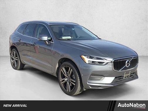 2018 Volvo XC60 T6 Momentum