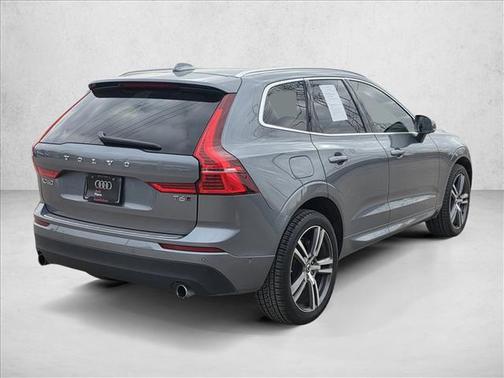 2018 Volvo XC60 T6 Momentum