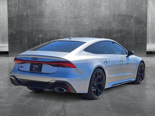 2025 Audi RS 7 4.0T Performance
