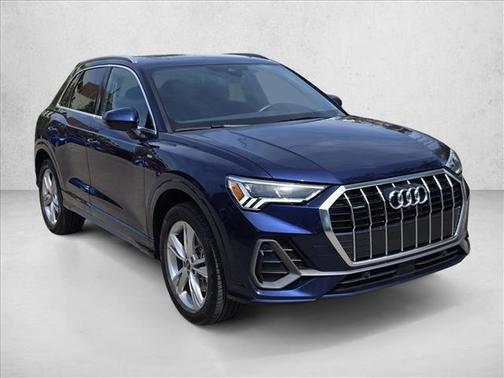 Navarra Blue Metallic 2023 Audi Q3 45 S line Premium Plus