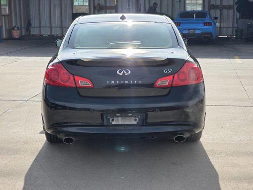 2013 INFINITI G37 Journey