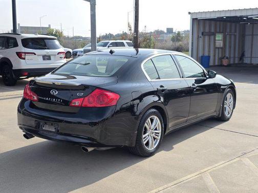 2013 INFINITI G37 Journey