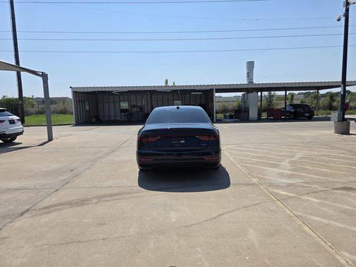 2023 Audi A8 L 55 TFSI quattro Tiptronic