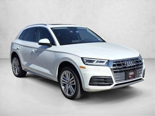 2018 Audi Q5 2.0T Premium Plus