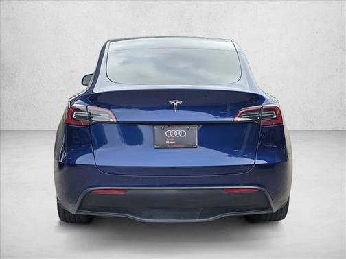 2024 Tesla Model Y RWD *Ltd Avail*