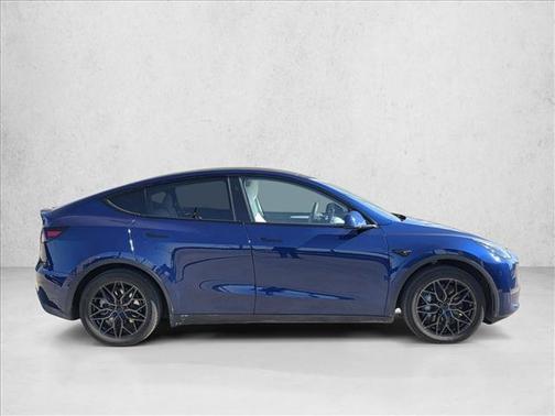 2024 Tesla Model Y RWD *Ltd Avail*