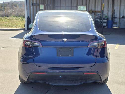 2024 Tesla Model Y RWD *Ltd Avail*