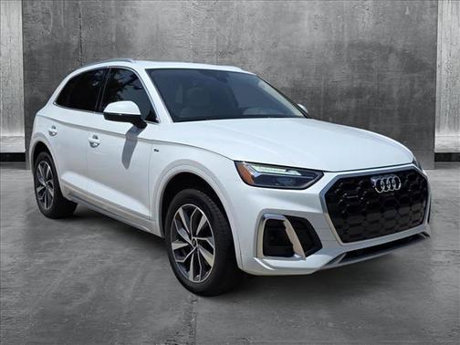 2025 Audi Q5 45 S line Premium Plus