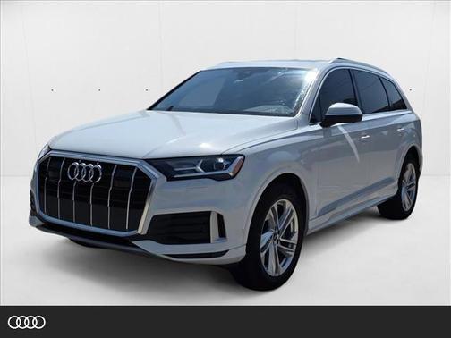 2023 Audi Q7 45 Premium