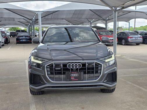 Daytona Gray Pearl Effect 2021 Audi Q8 55 Premium Plus
