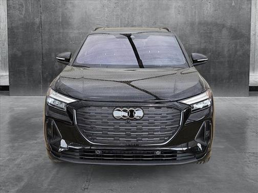 2025 Audi Q4 e-tron Premium Plus 55 quattro
