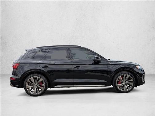 Mythos Black Metallic 2025 Audi SQ5 3.0T Prestige