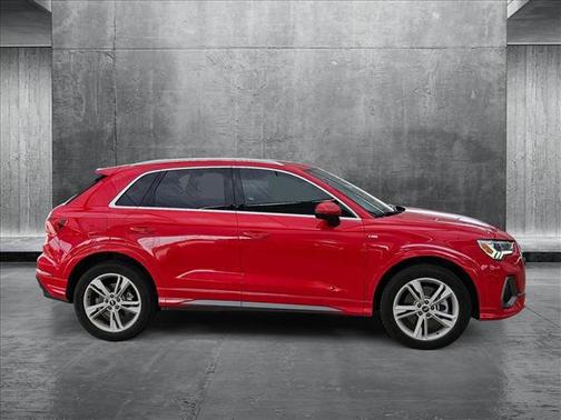 2023 Audi Q3 45 S line Premium Plus