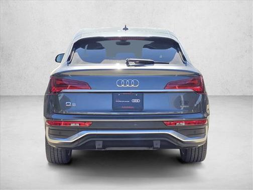 2023 Audi Q5 45 S line Premium