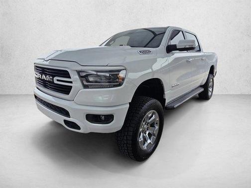 Bright White Clearcoat 2020 RAM 1500 Big Horn/Lone Star