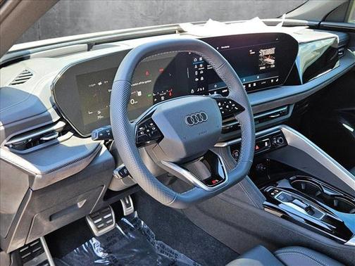 2025 Audi SQ5 3.0T Premium Plus