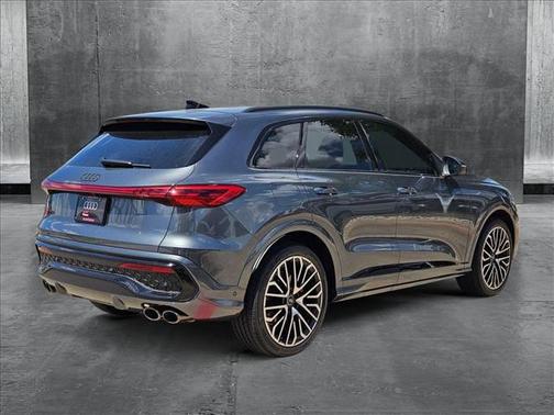 2025 Audi SQ5 3.0T Premium Plus