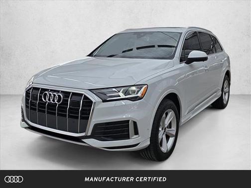 2023 Audi Q7 45 Premium