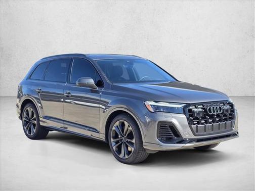 2026 Audi Q7 55 Premium Plus