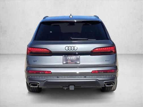 2026 Audi Q7 55 Premium Plus