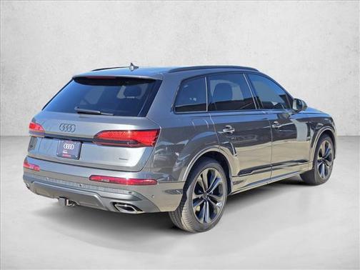 2026 Audi Q7 55 Premium Plus