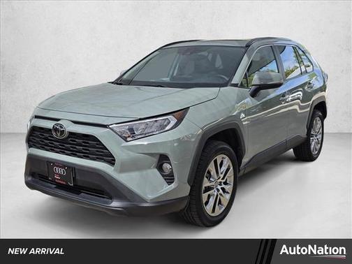 2021 Toyota RAV4 XLE Premium